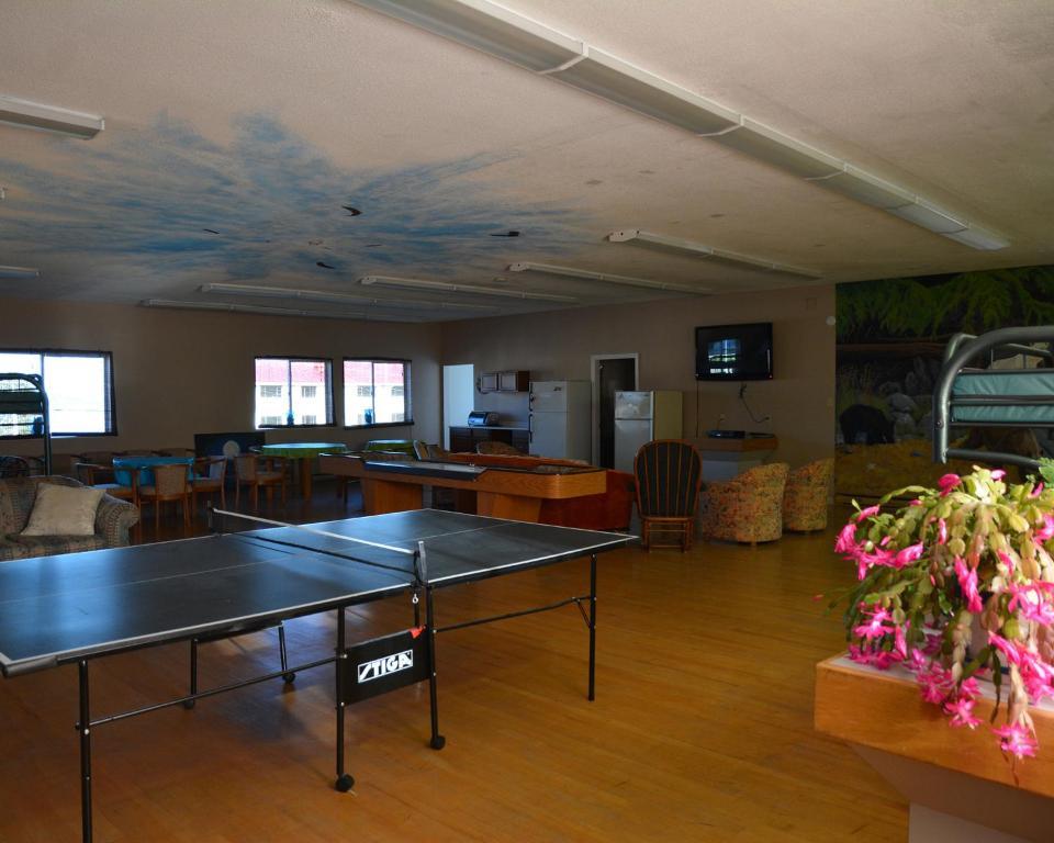 North Coast Trail Backpackers Ltd Hostel Port Hardy Exterior foto